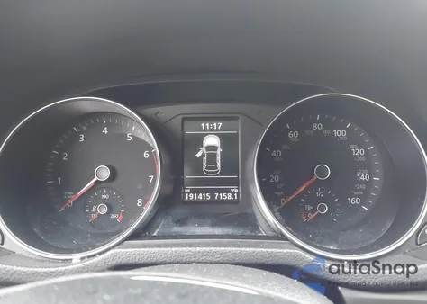 2018 Volkswagen Passat 2.0T R-Line/2.0T S из США, поврежденный, VIN 1VWAA7A32JC027197